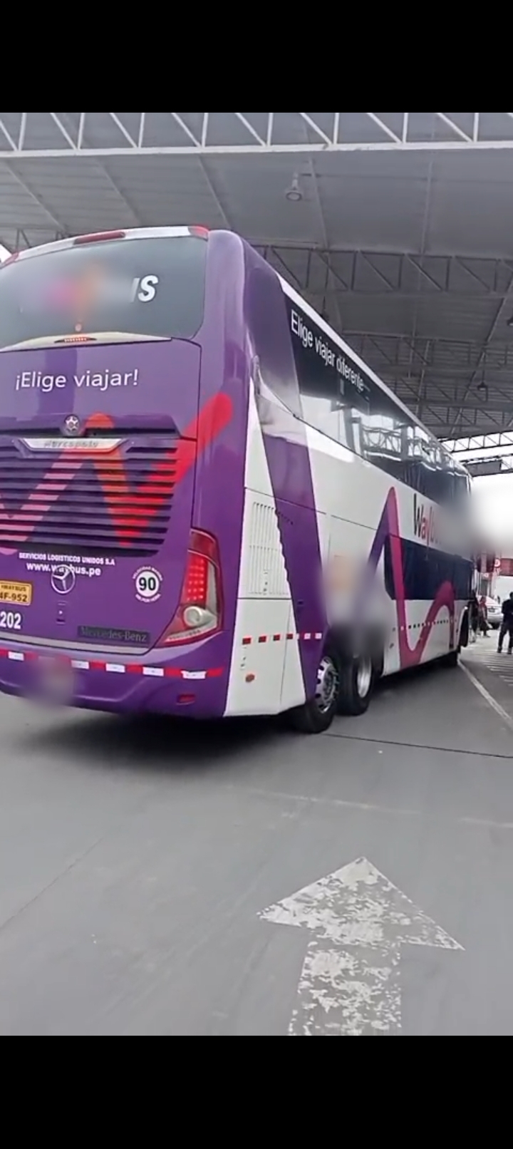 Liquidación de Buses//Mercedes Benz//Volvo y Scania 