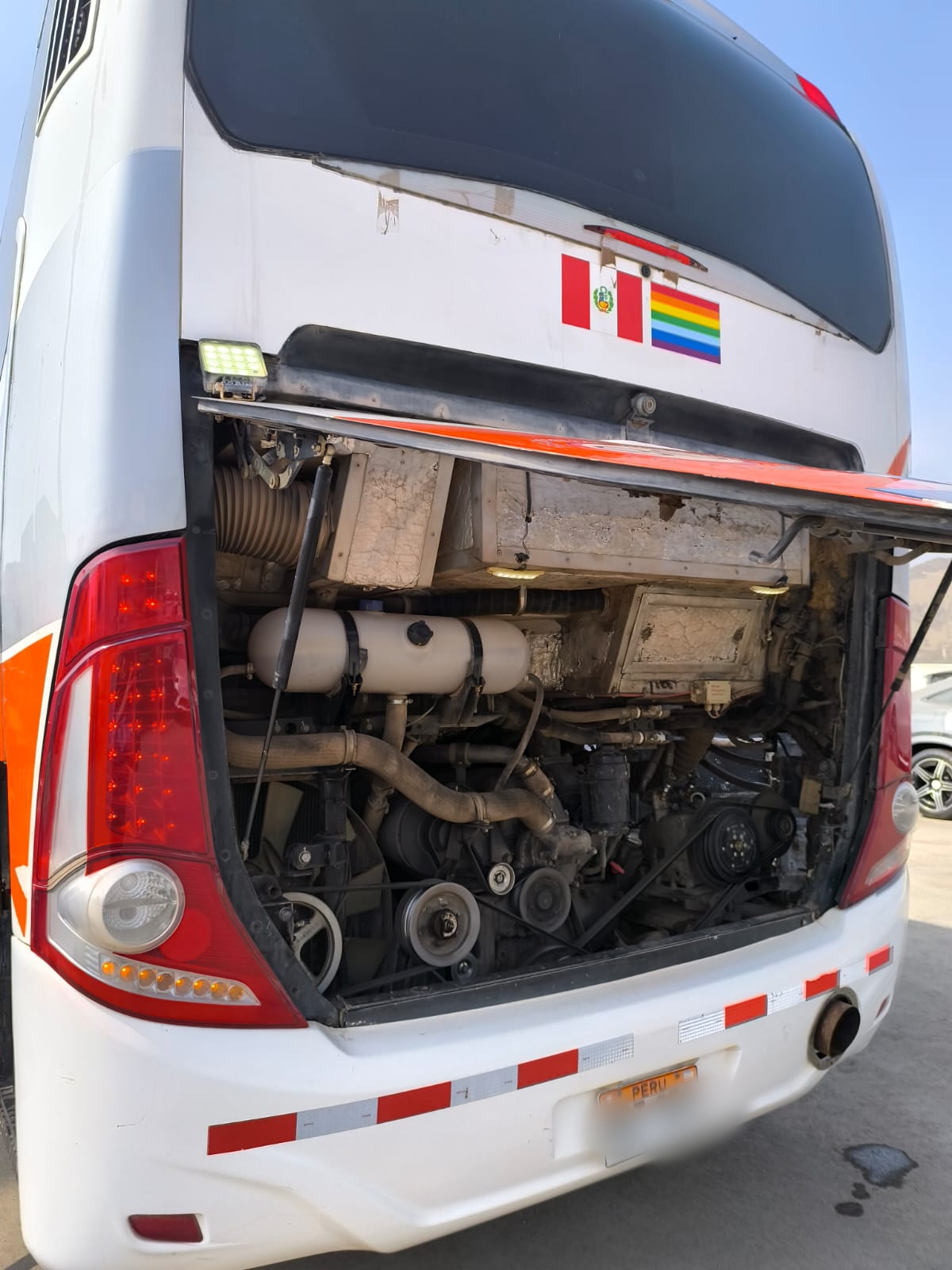 Liquidación de Buses//Mercedes Benz//Volvo y Scania 