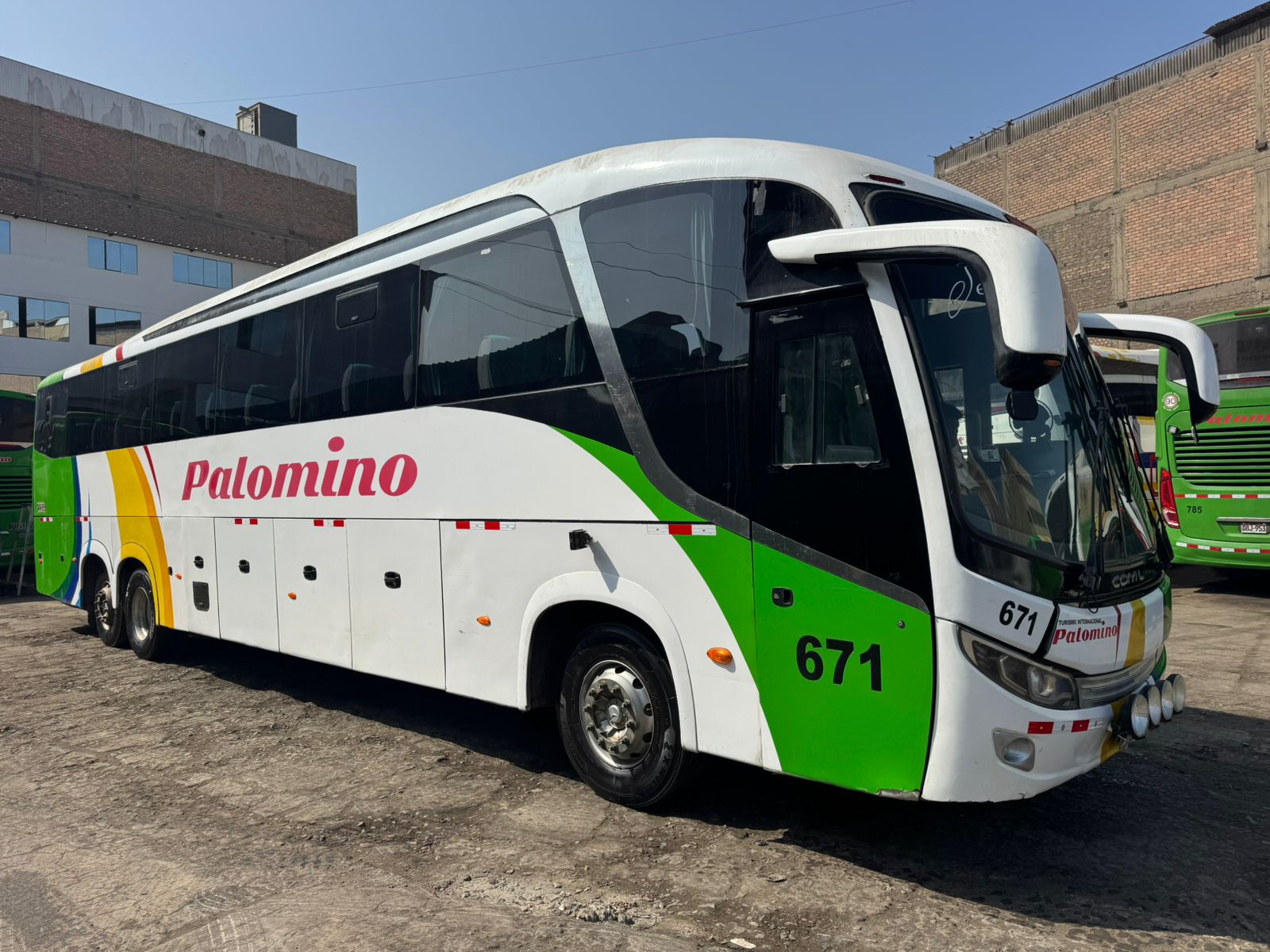 Liquidación de Buses//Mercedes Benz//Volvo y Scania 