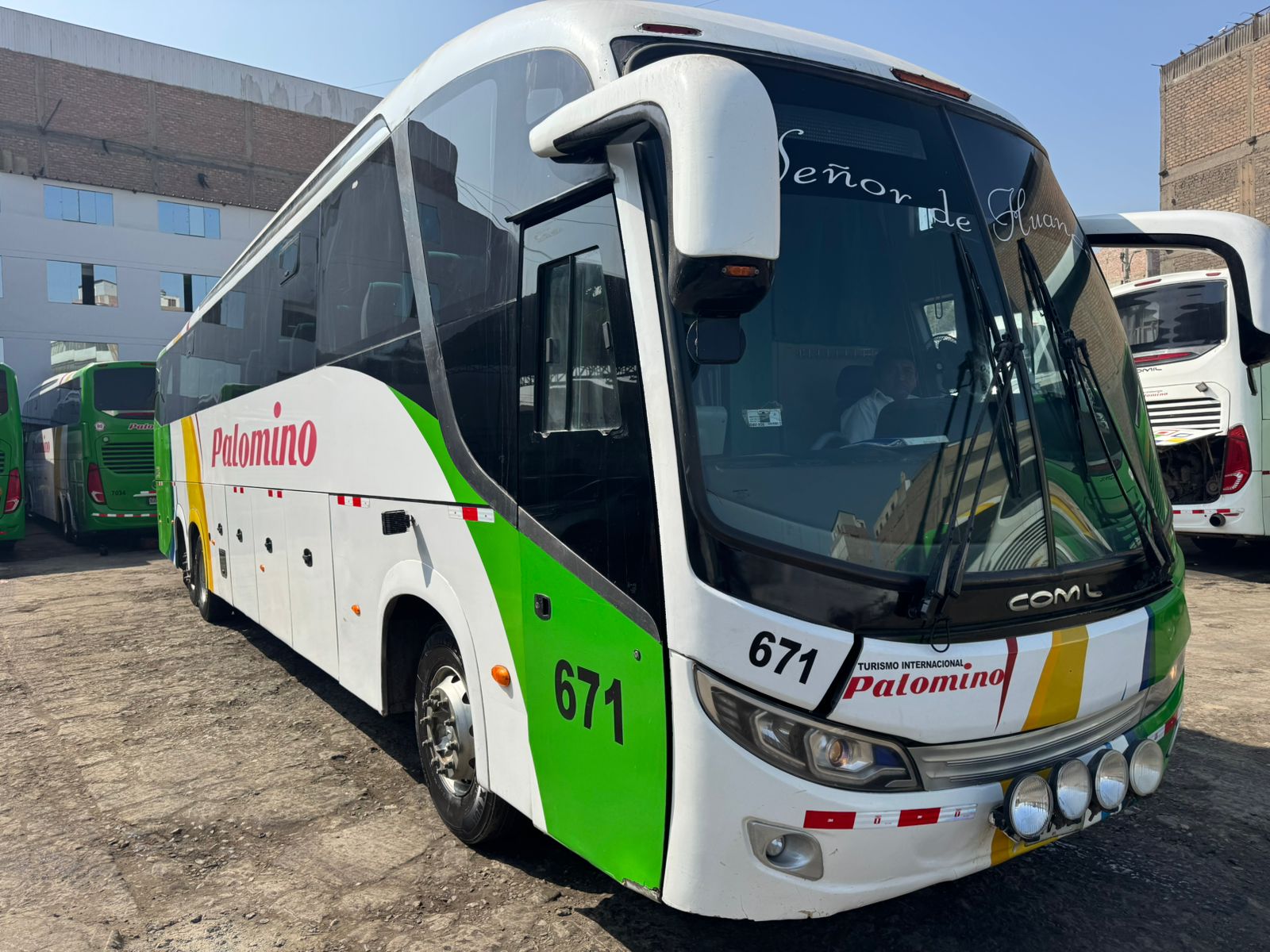 Liquidación de Buses//Mercedes Benz//Volvo y Scania 