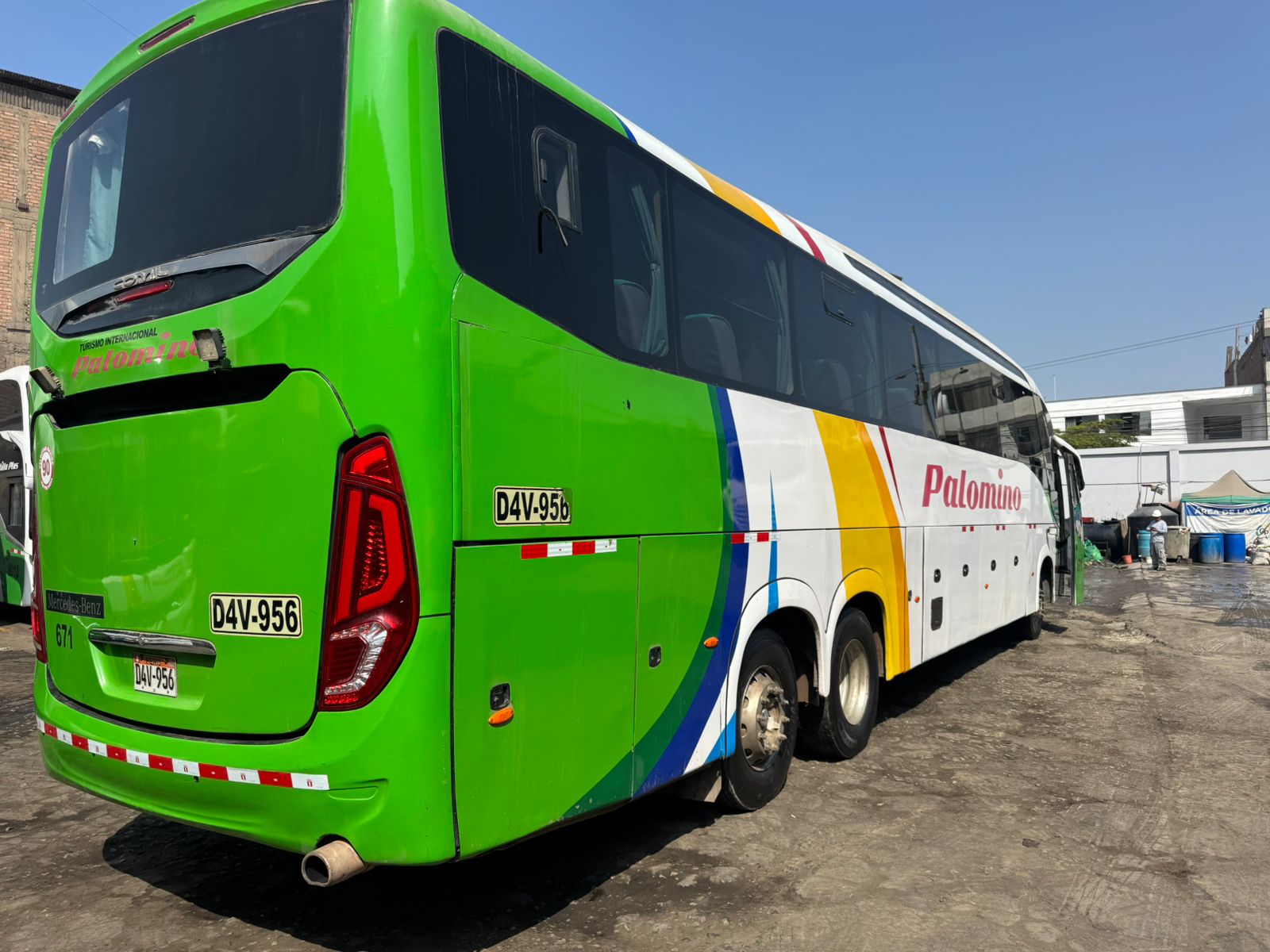 Liquidación de Buses//Mercedes Benz//Volvo y Scania 